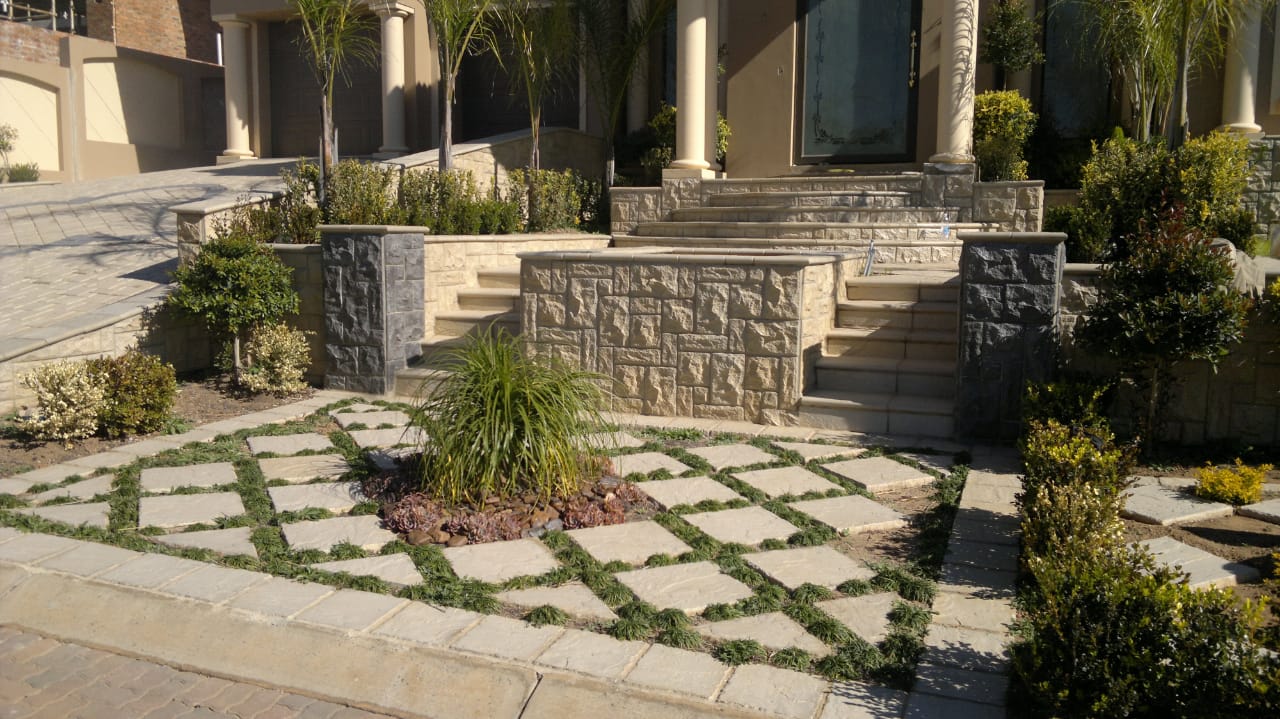 PAVING ENTRANCE